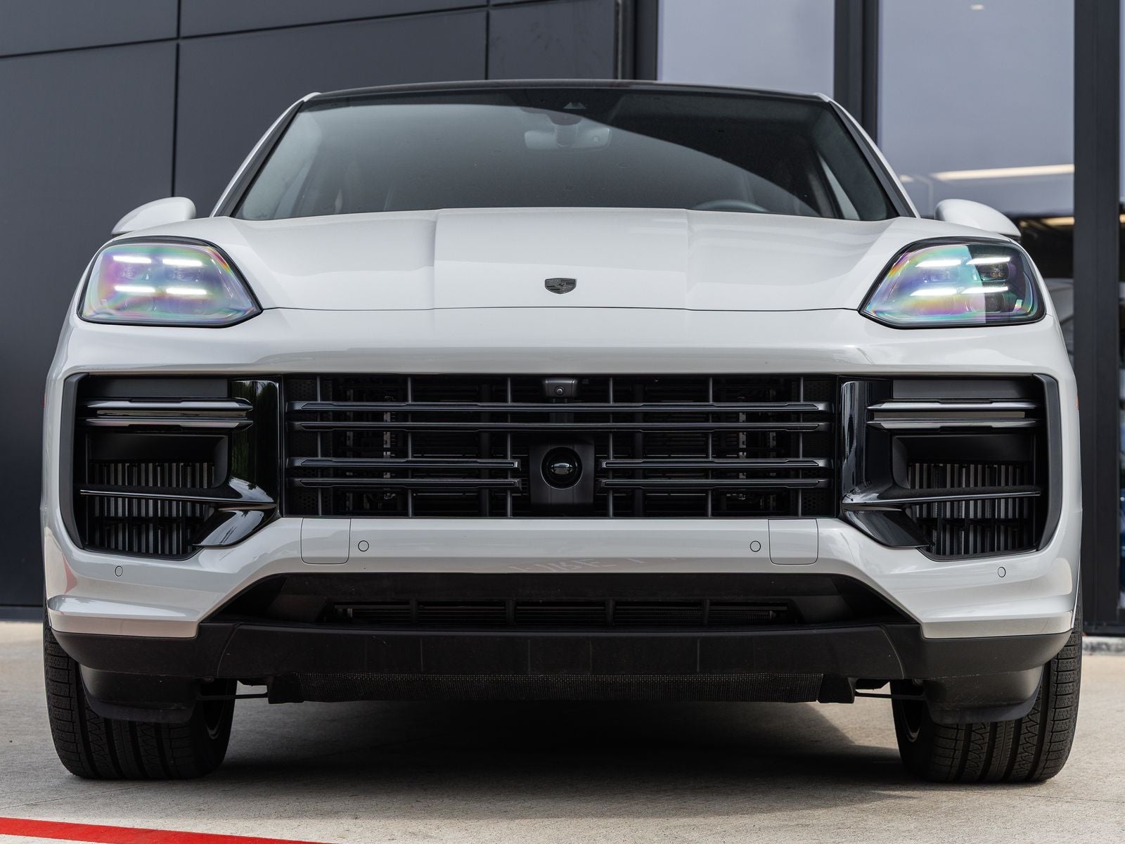 2025 Porsche Cayenne Turbo E-Hybrid Coupe