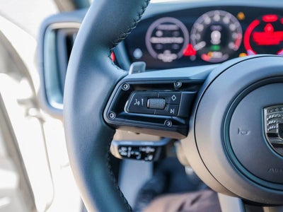 2025 Porsche Cayenne Turbo E-Hybrid Coupe