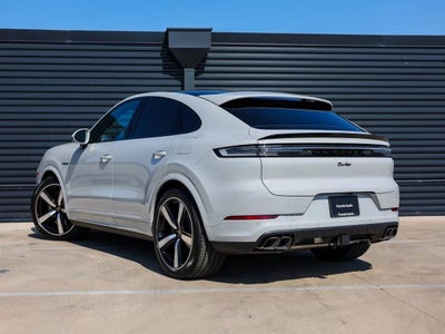2025 Porsche Cayenne Turbo E-Hybrid Coupe
