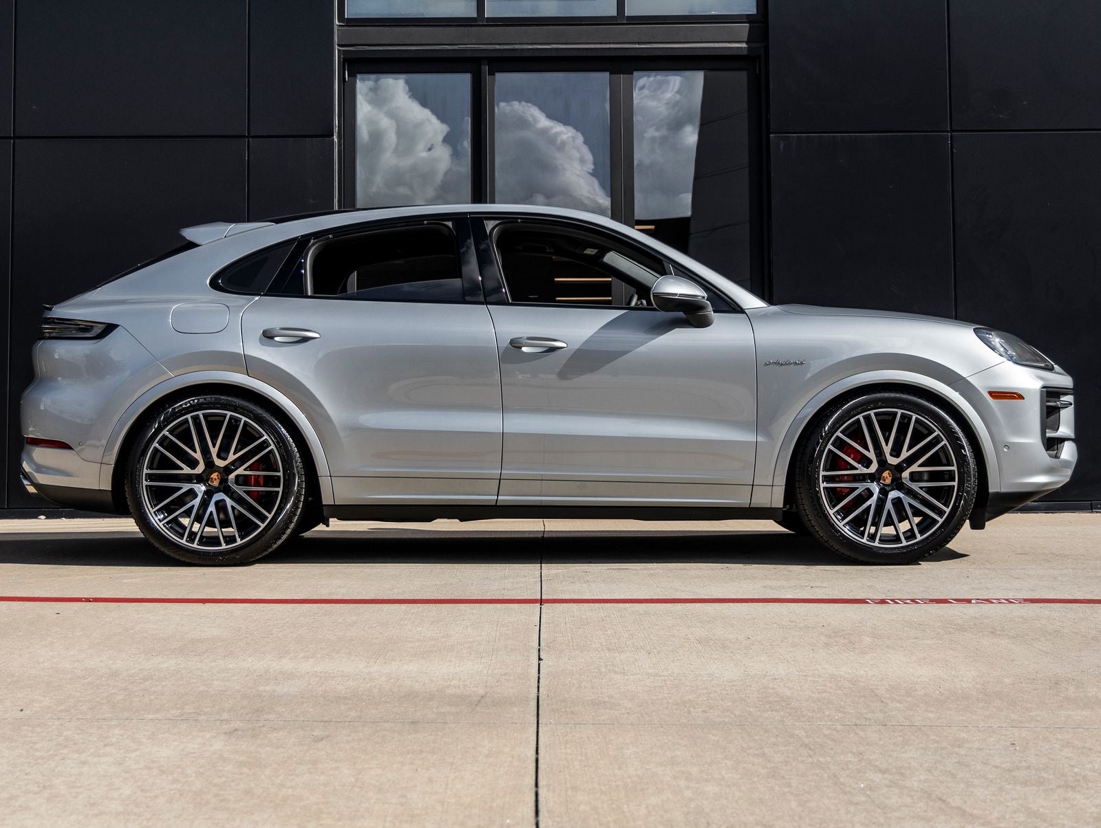 2026 Porsche Cayenne Cayenne S E-Hybrid Coupe