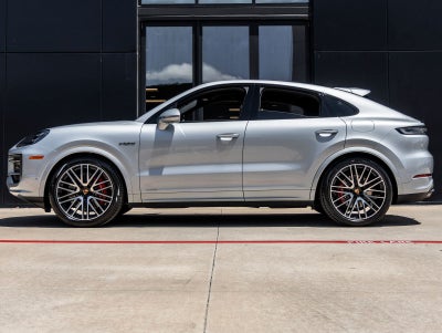 2026 Porsche Cayenne S E-Hybrid Coupe