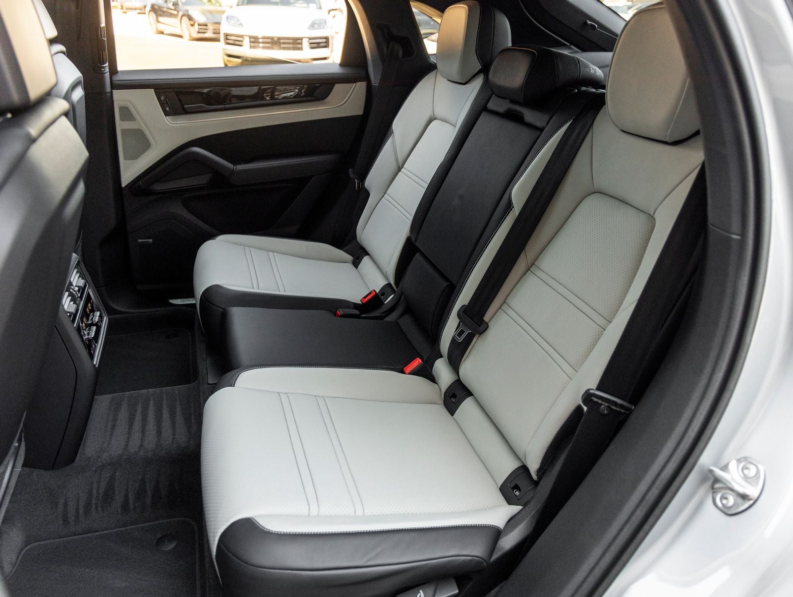 2026 Porsche Cayenne S E-Hybrid Coupe