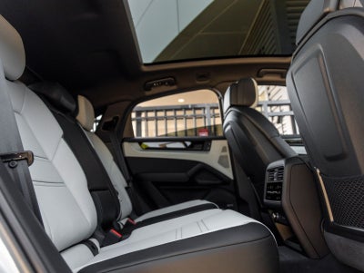 2026 Porsche Cayenne S E-Hybrid Coupe