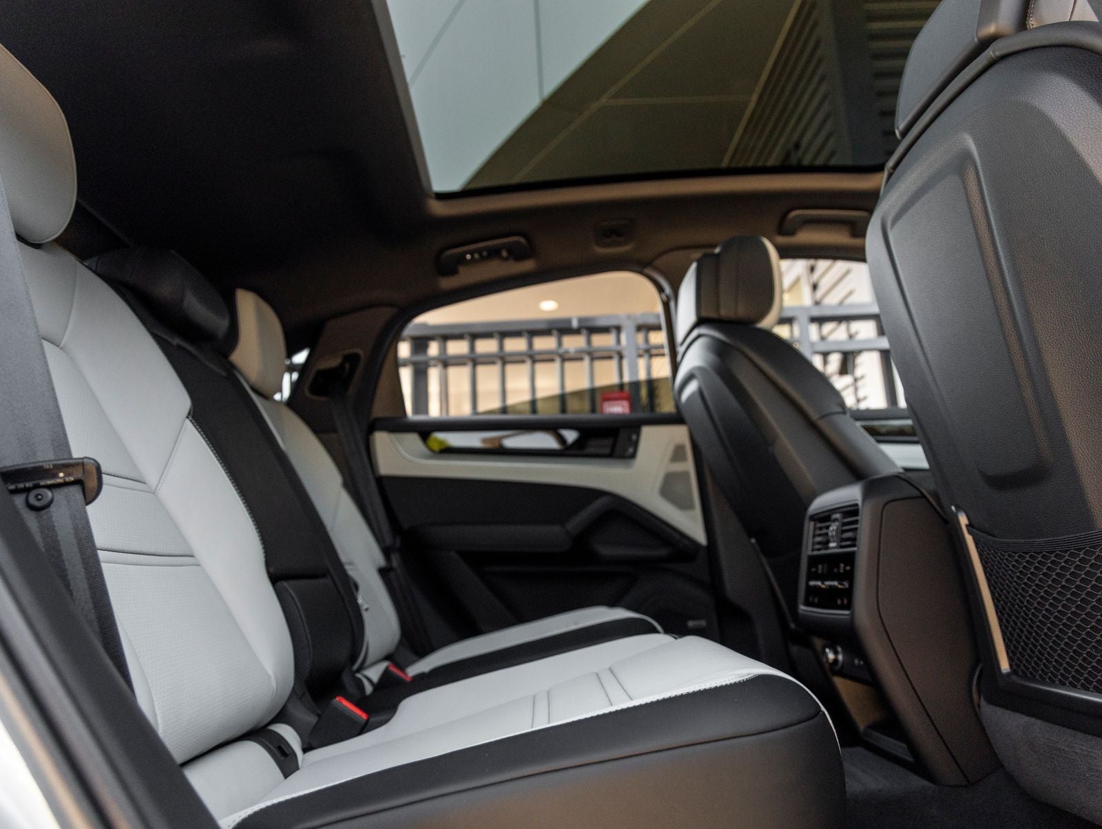 2026 Porsche Cayenne S E-Hybrid Coupe