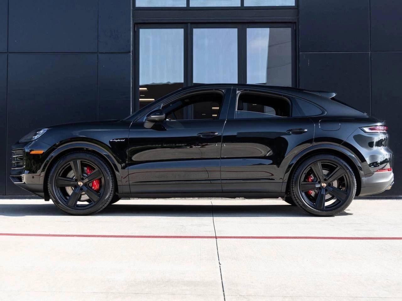2025 Porsche Cayenne S E-Hybrid Coupe