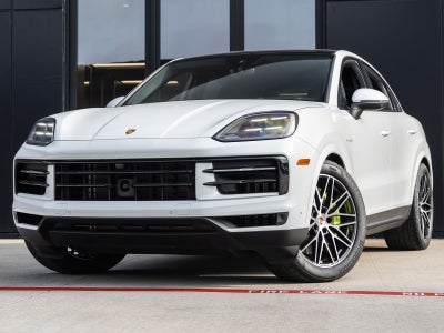 2025 Porsche Cayenne S E-Hybrid Coupe