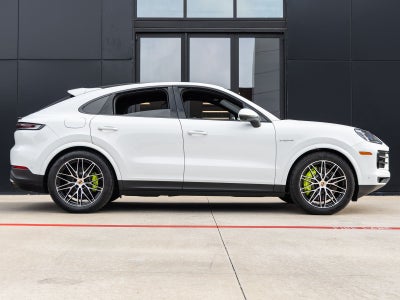 2025 Porsche Cayenne S E-Hybrid Coupe