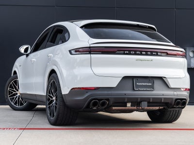 2025 Porsche Cayenne S E-Hybrid Coupe