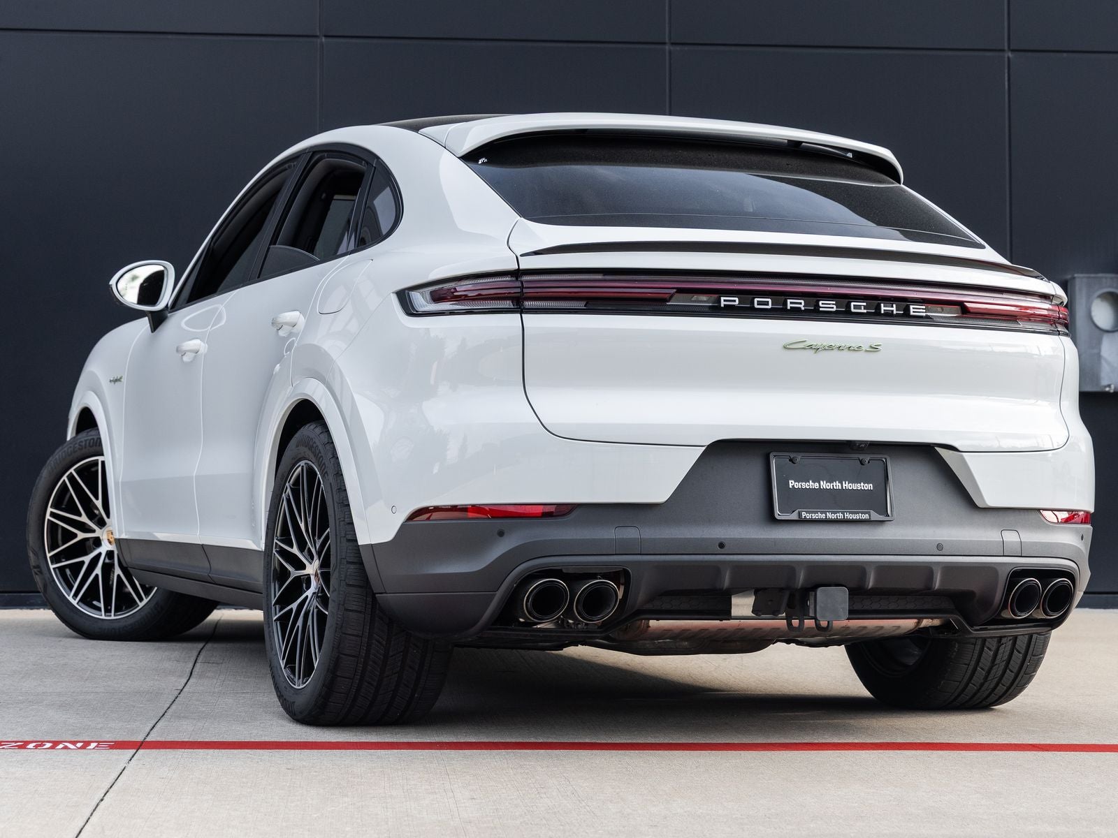 2025 Porsche Cayenne S E-Hybrid Coupe