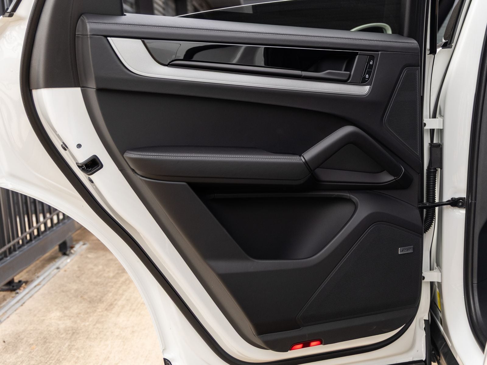 2025 Porsche Cayenne S E-Hybrid Coupe