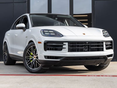 2025 Porsche Cayenne S E-Hybrid Coupe