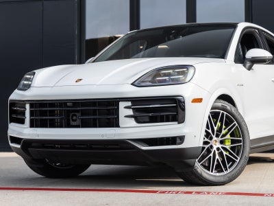 2025 Porsche Cayenne S E-Hybrid Coupe