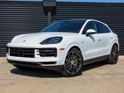2025 Porsche Cayenne S E-Hybrid Coupe
