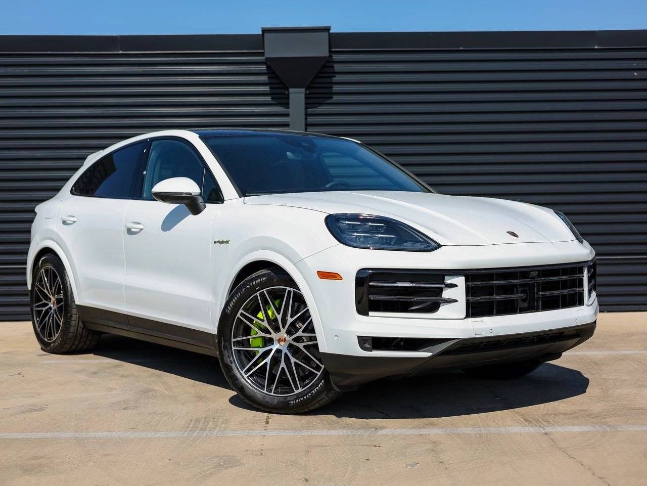 2025 Porsche Cayenne S E-Hybrid Coupe