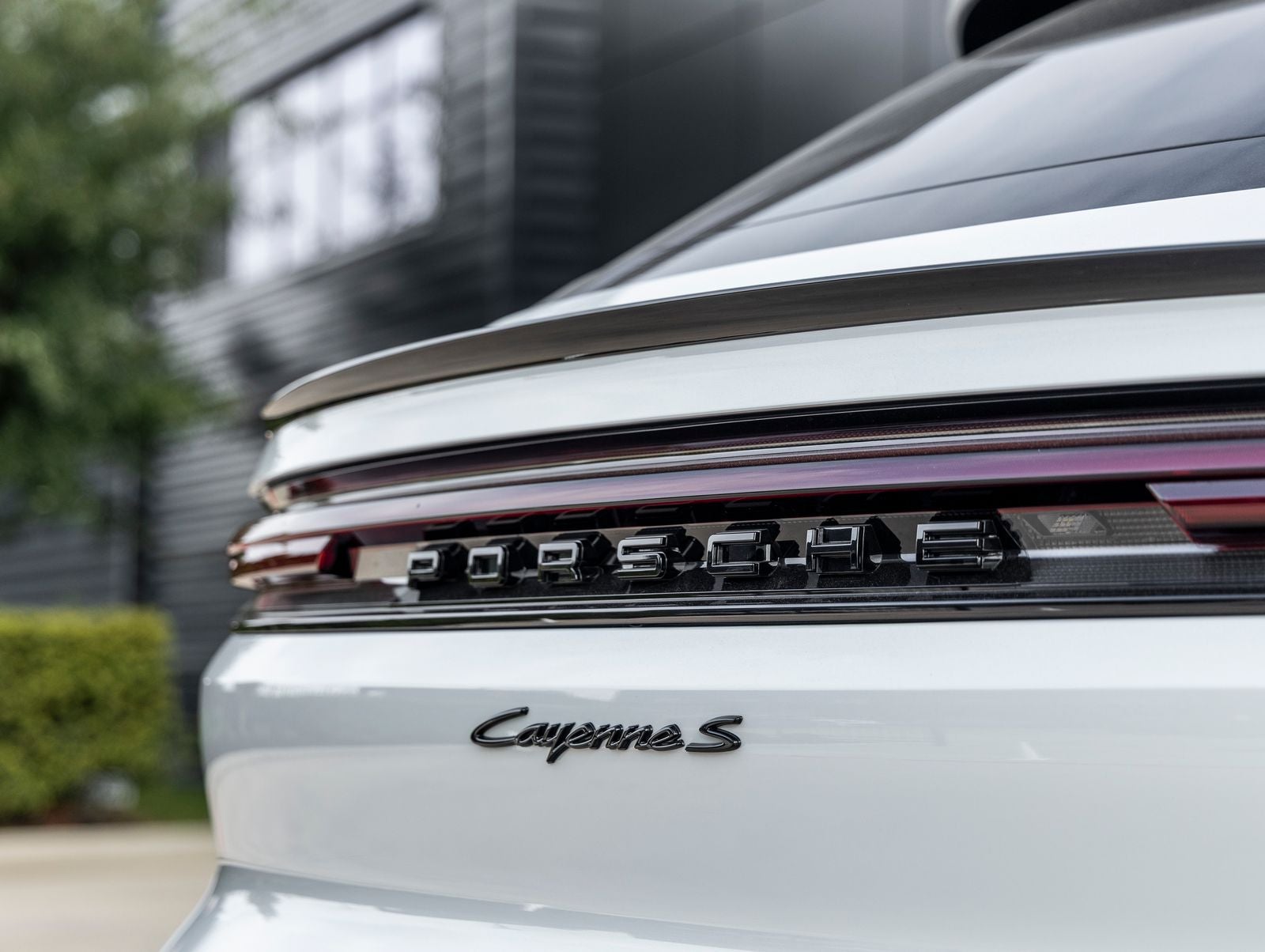 2025 Porsche Cayenne S E-Hybrid Coupe