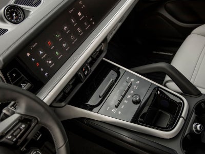 2025 Porsche Cayenne S E-Hybrid Coupe