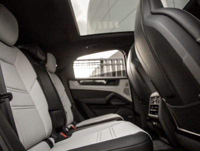 2025 Porsche Cayenne S E-Hybrid Coupe