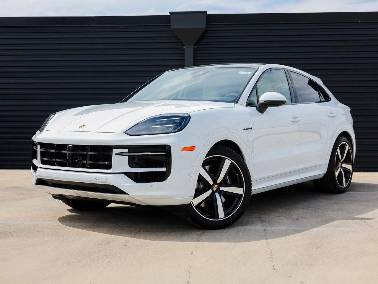 2025 Porsche Cayenne S E-Hybrid Coupe