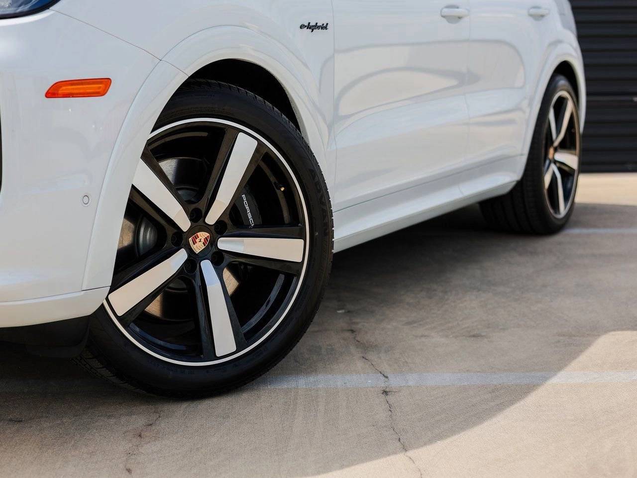 2025 Porsche Cayenne S E-Hybrid Coupe