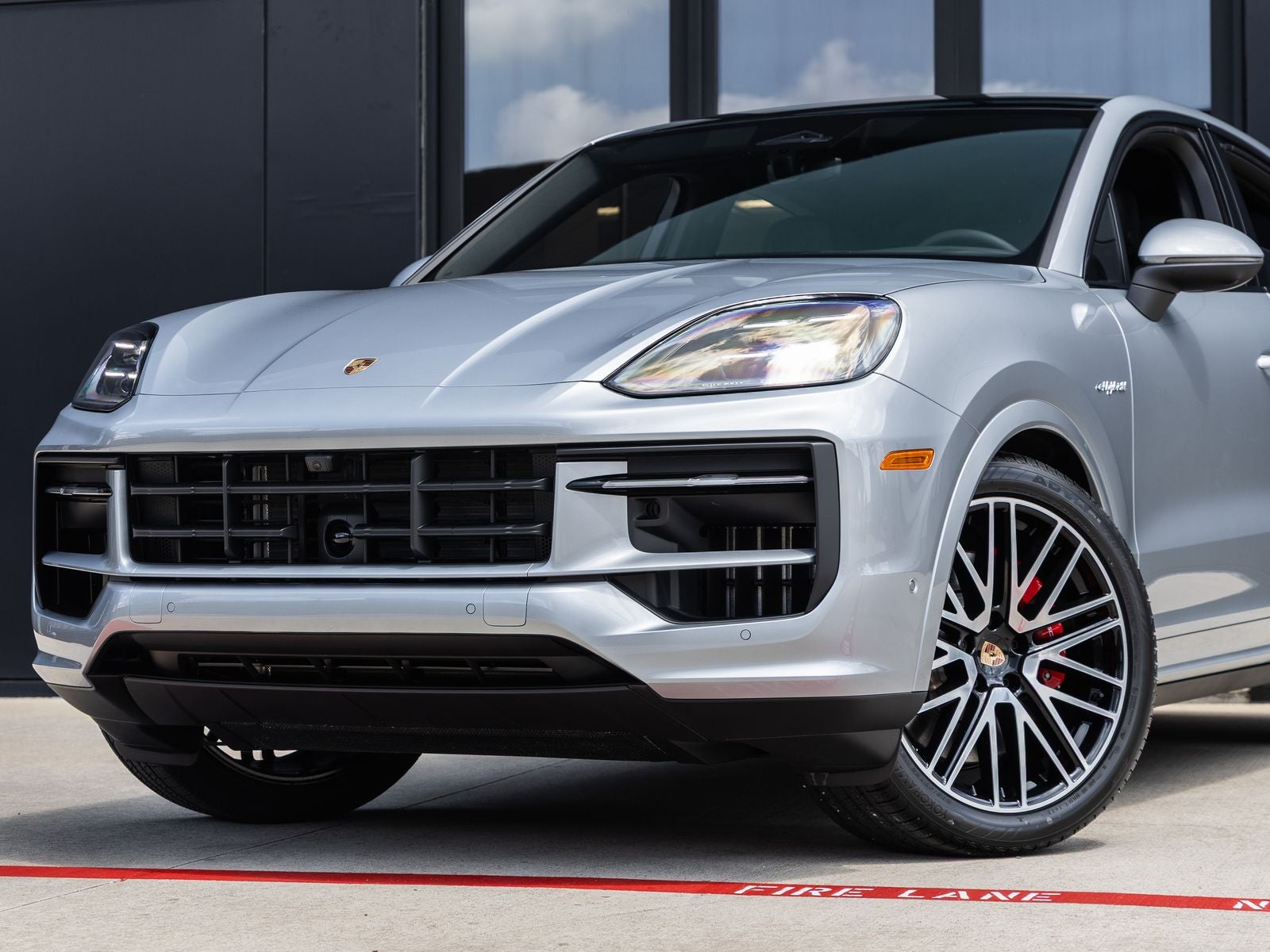 2026 Porsche Cayenne S E-Hybrid Coupe