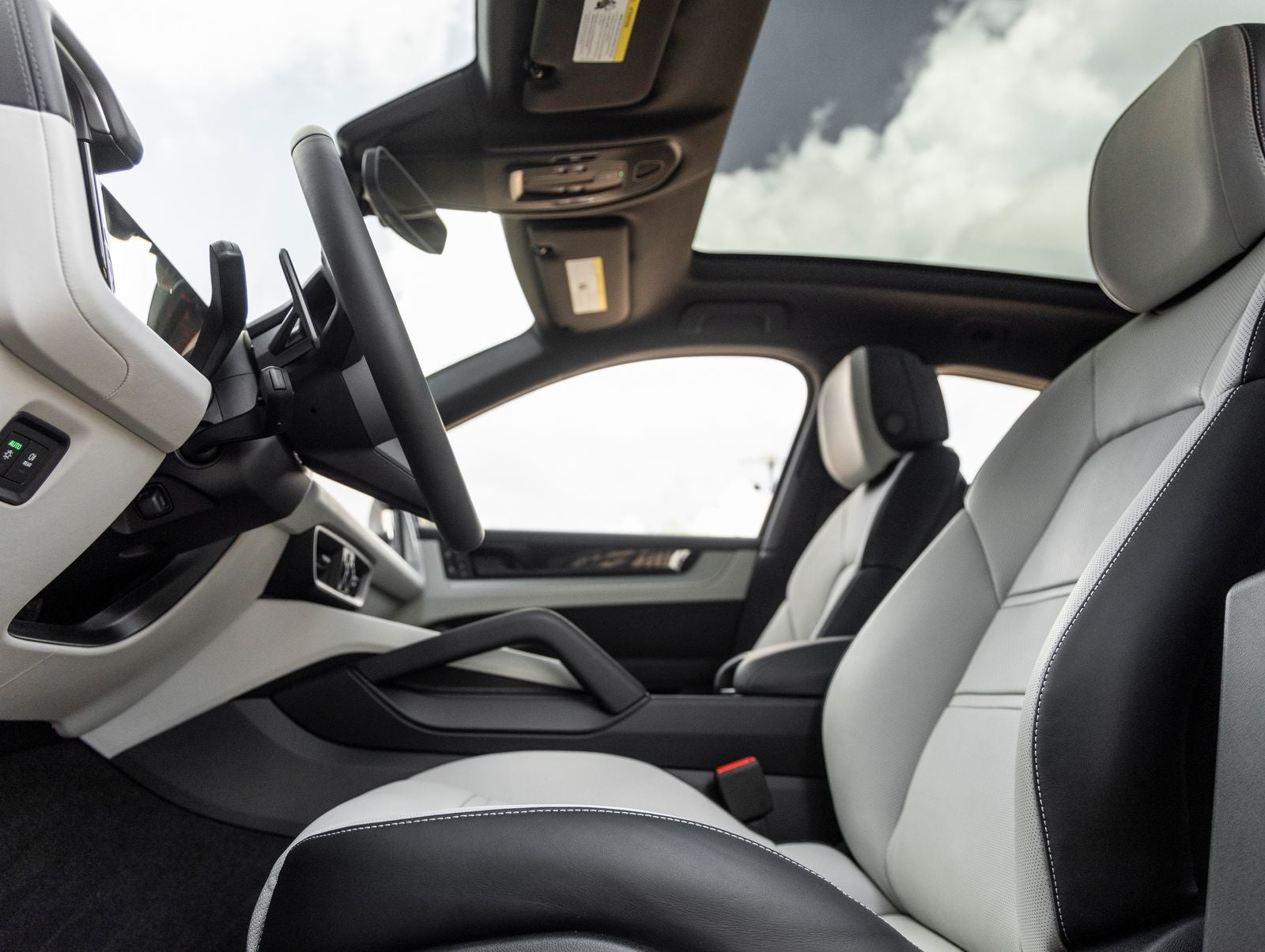 2026 Porsche Cayenne S E-Hybrid Coupe