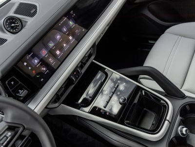 2026 Porsche Cayenne S E-Hybrid Coupe