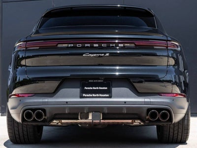 2025 Porsche Cayenne S E-Hybrid Coupe