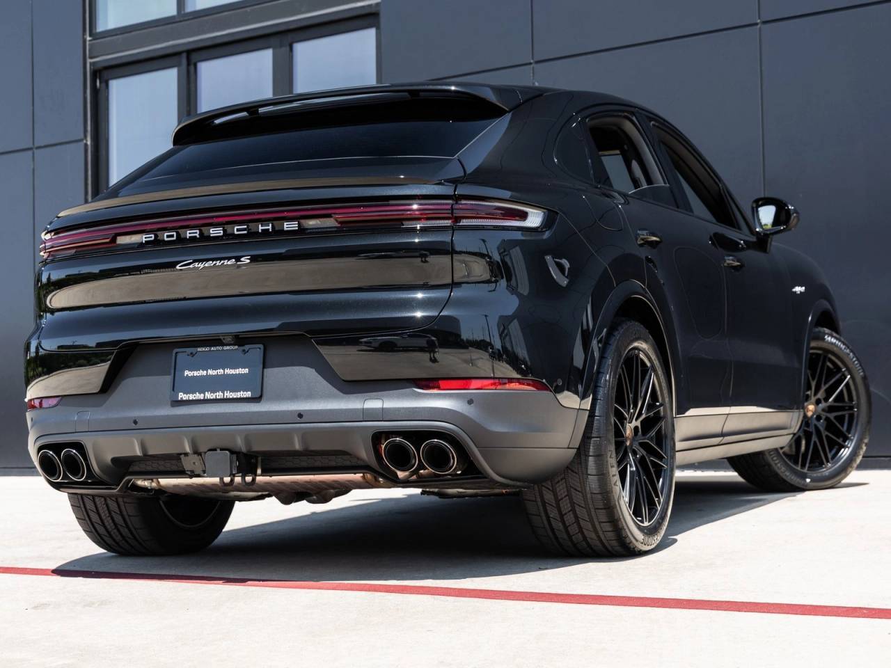 2025 Porsche Cayenne S E-Hybrid Coupe