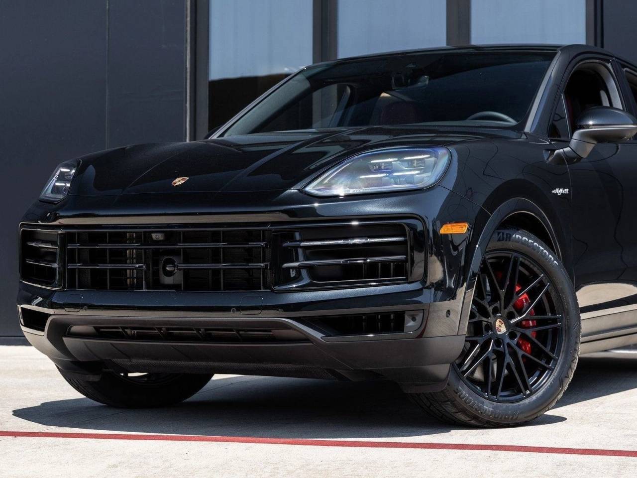 2025 Porsche Cayenne S E-Hybrid Coupe
