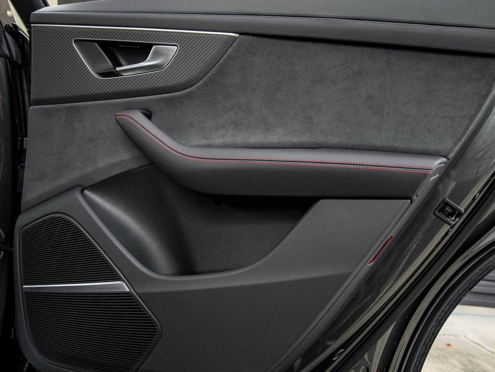 2024 Audi RS Q8 4.0T quattro