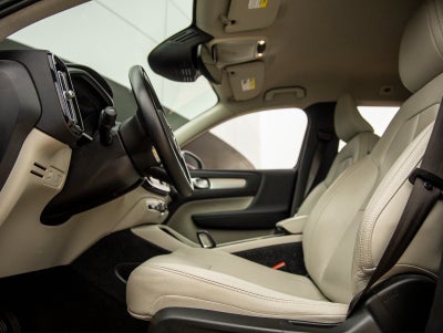 2021 Volvo XC40 Momentum