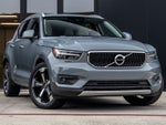 2021 Volvo XC40 Momentum