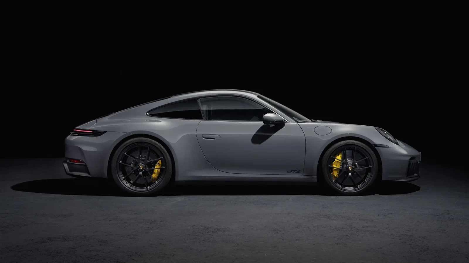 2025 911 Carrera GTS Hybrid side view Houston, TX