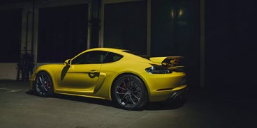 Porsche Cayman GT4 Sport Steering